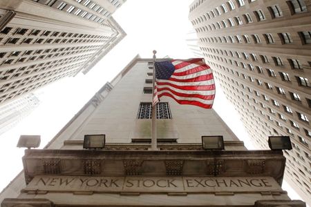 Stock indices in the United States were mixed at the end of today’s session Stock indices in the United States were mixed at the end of today’s session
